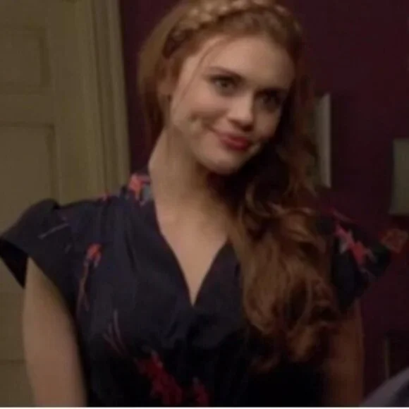 Urban Outfitters Collective Concepts Blue Floral V-Neck Dress Sz M - Picture 10 of 10